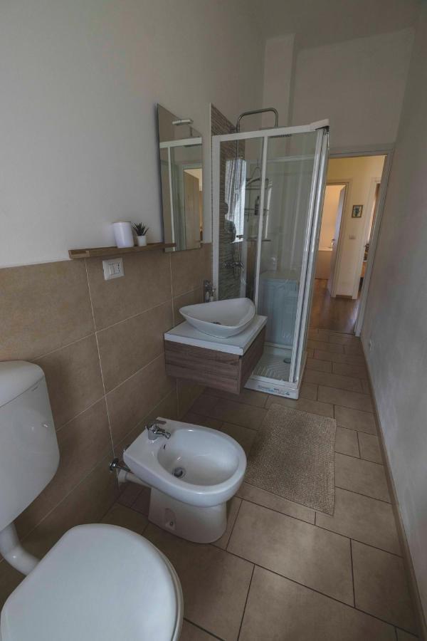 Iris 128: Il Terrazzino Sul Giardino Apartament